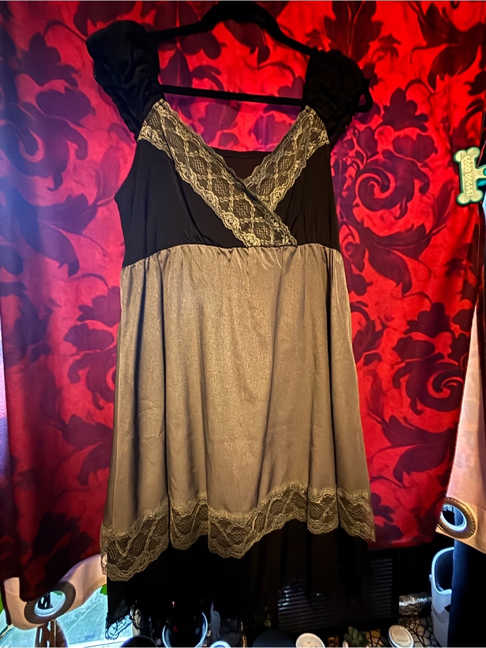ROMWE Black and Purple Lace-Trim Dress